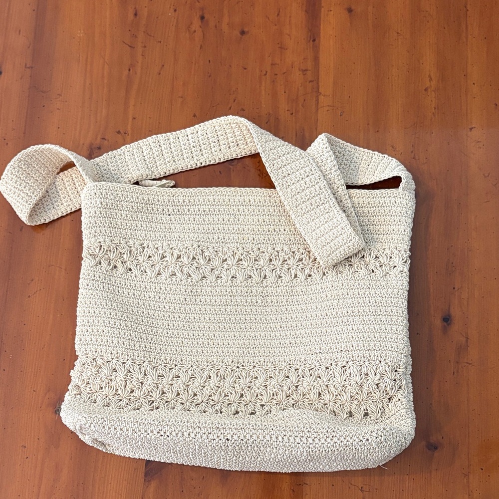 Chic Cream Crochet Shoulder Bag